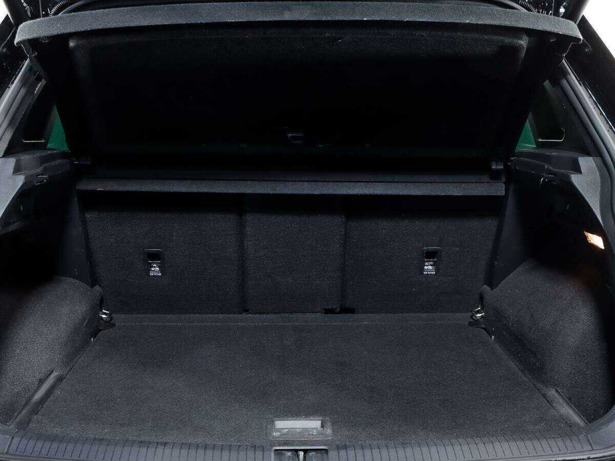 Volkswagen Tiguan 2019 года с пробегом. Фото: #11