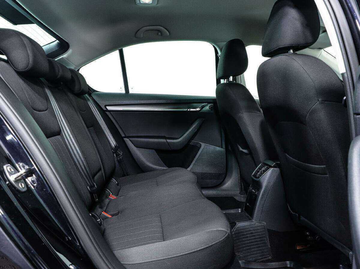 Skoda Octavia 2019 года с пробегом. Фото: #16