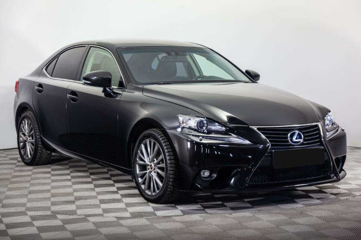 Lexus IS 2014 года с пробегом. Фото: #2