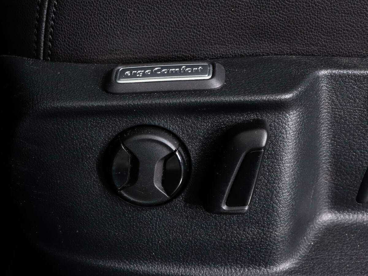 Volkswagen Passat 2016 года с пробегом. Фото: #15