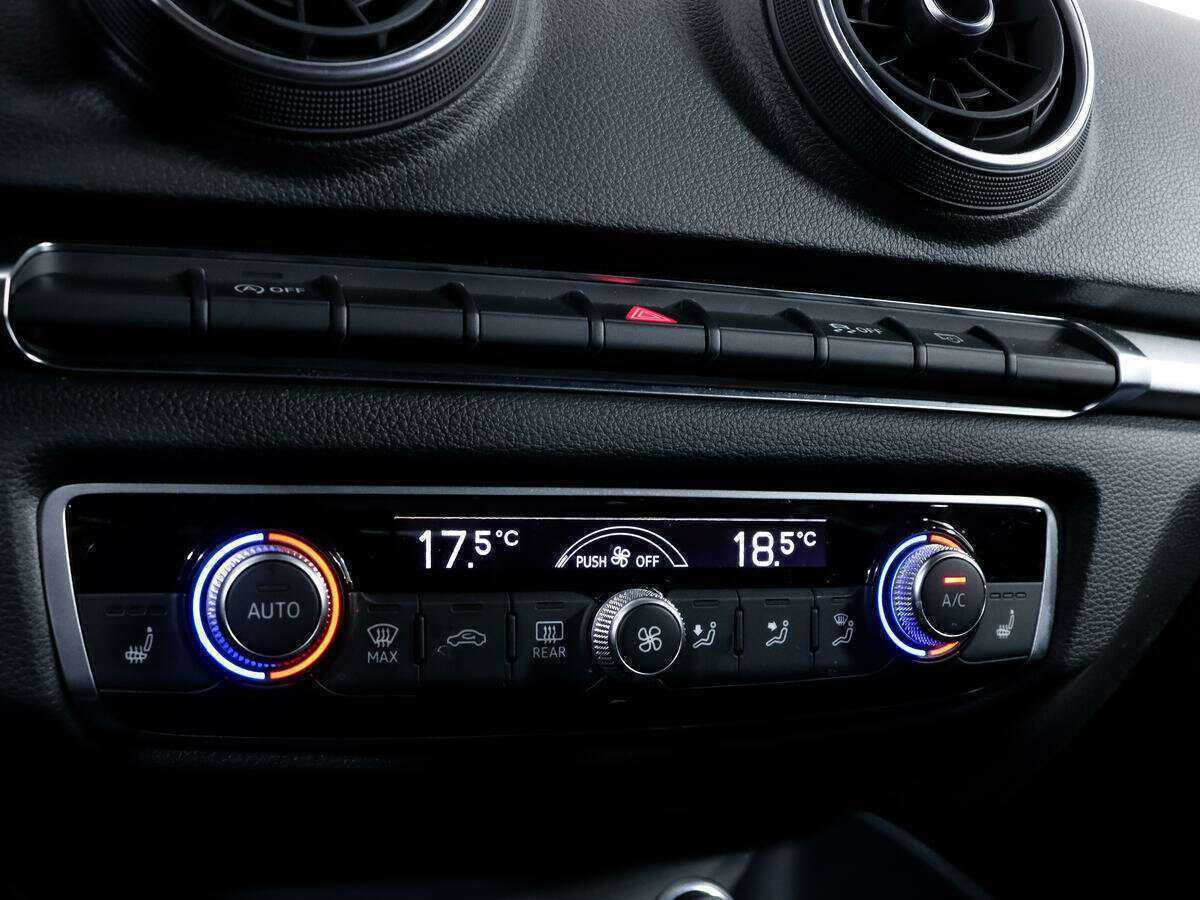 Audi A3 2020 года с пробегом. Фото: #15