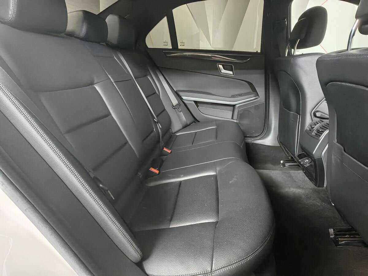 Mercedes-Benz E-Класс 2013 года с пробегом. Фото: #11