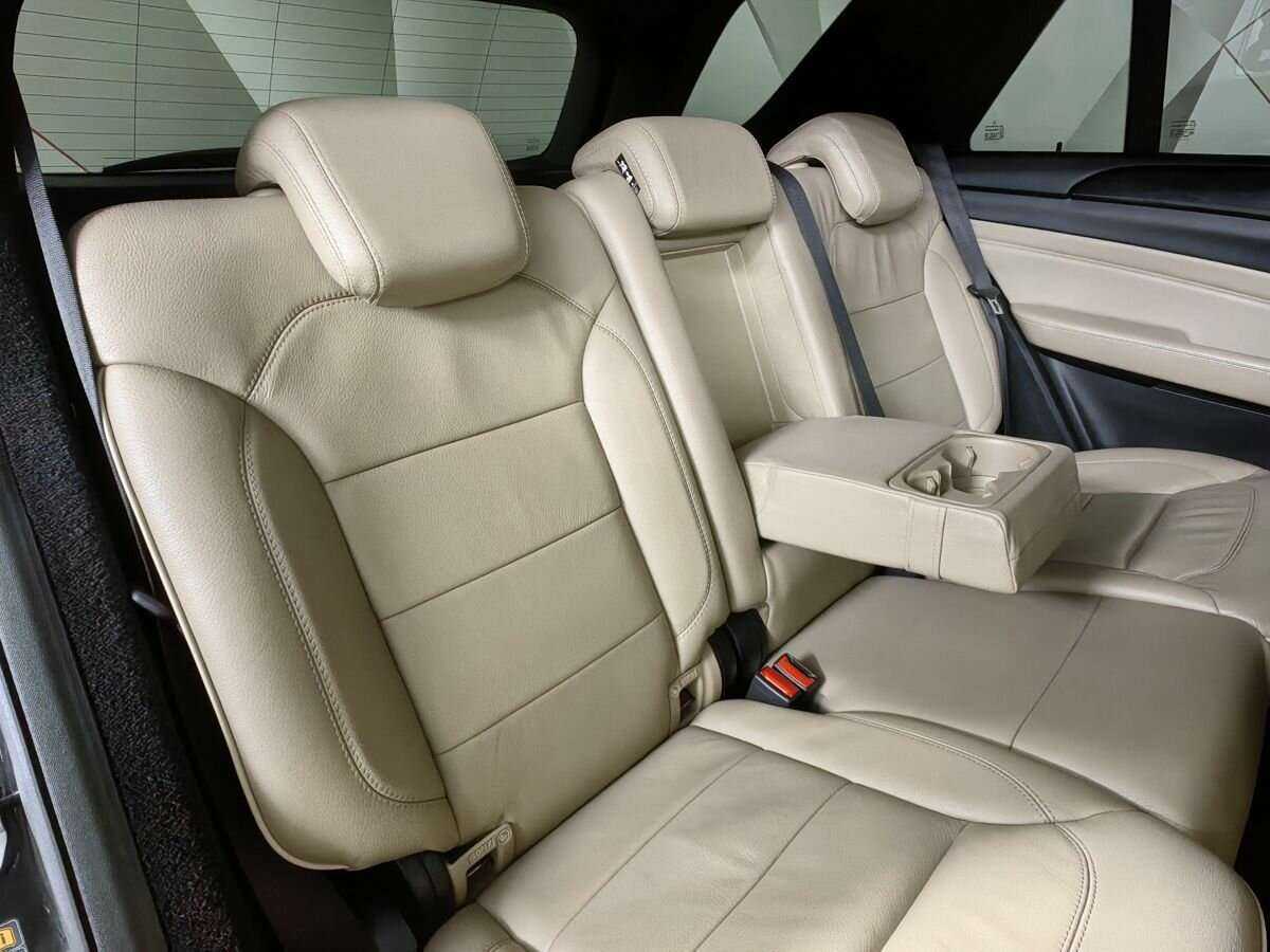 Mercedes-Benz M-Класс 2013 года с пробегом. Фото: #12