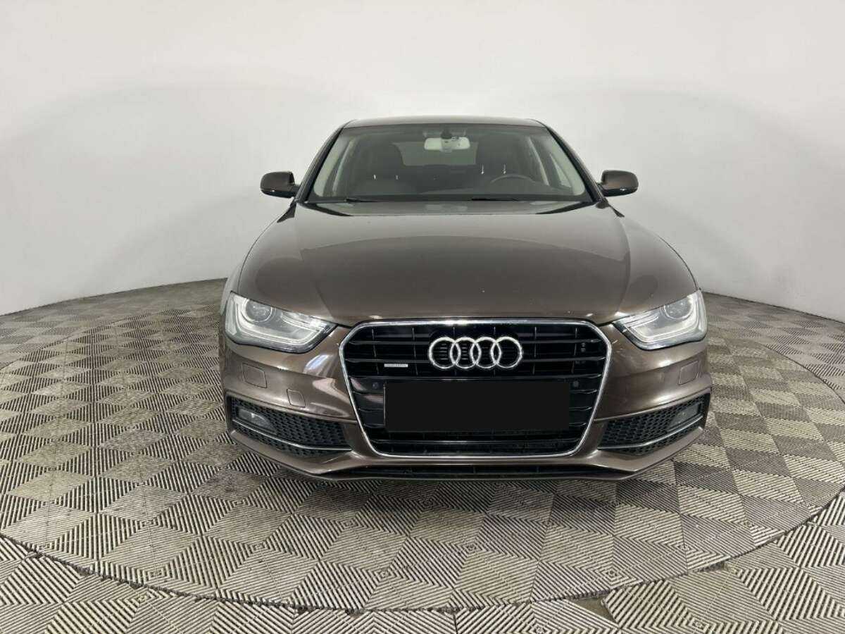 Audi A4 2014 года с пробегом. Фото: #1
