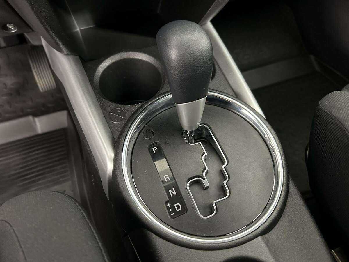 Б/У Митсубиши АС-Икс 2012 года. Фото: #12