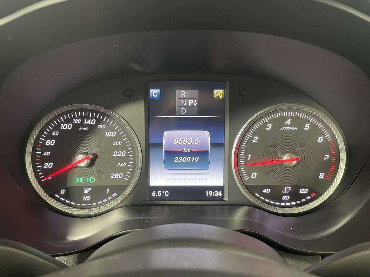 Mercedes-Benz C-Класс 2015 года с пробегом. Фото: #10