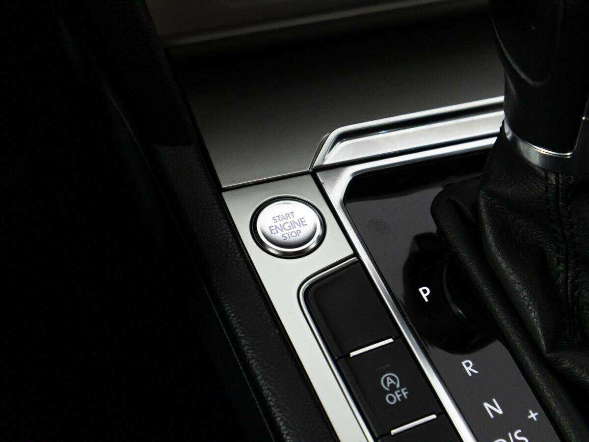 Volkswagen Passat 2017 года с пробегом. Фото: #16