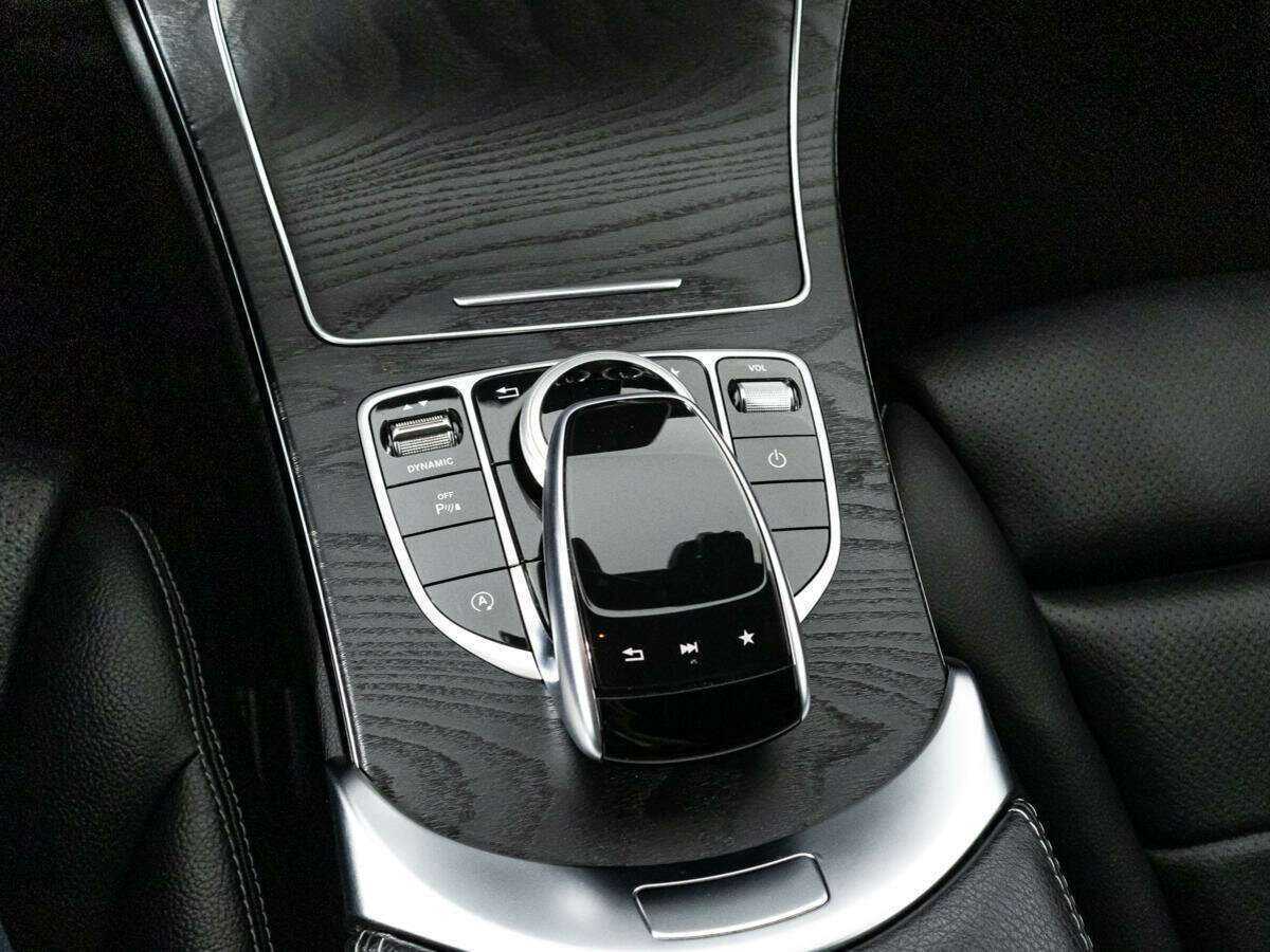 Mercedes-Benz C-Класс 2018 года с пробегом. Фото: #15