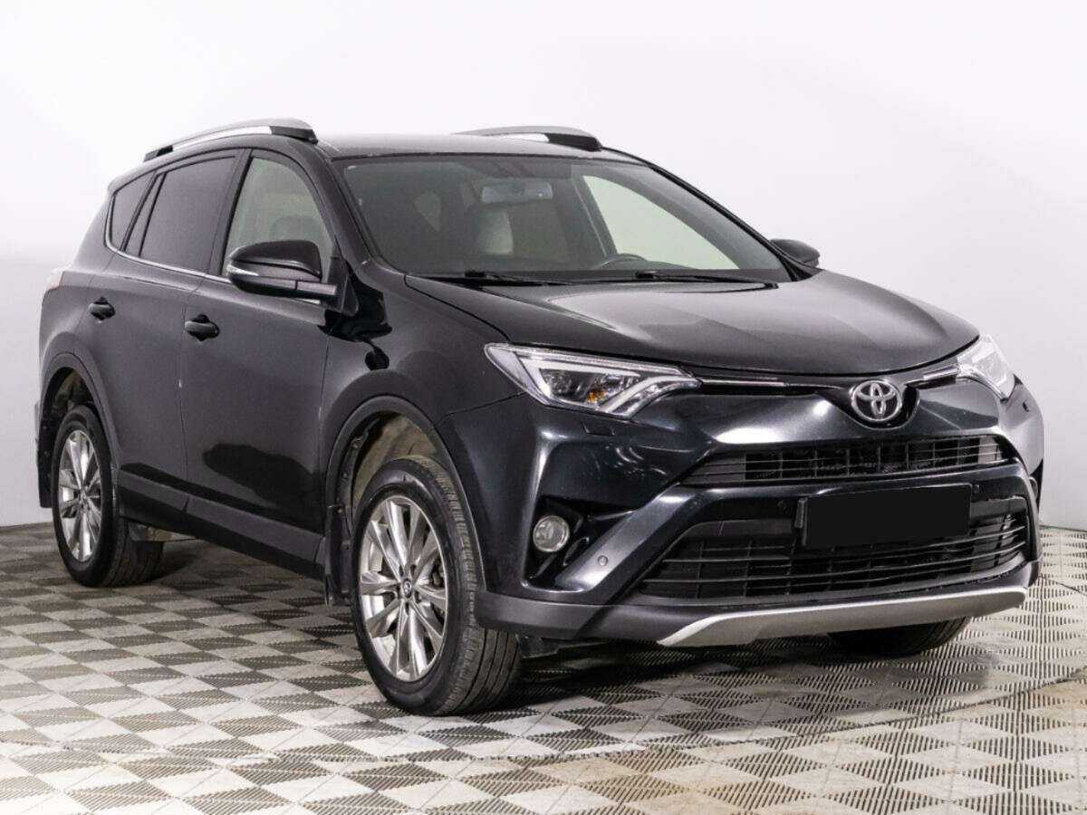 Toyota RAV4 2016 года с пробегом. Фото: #2