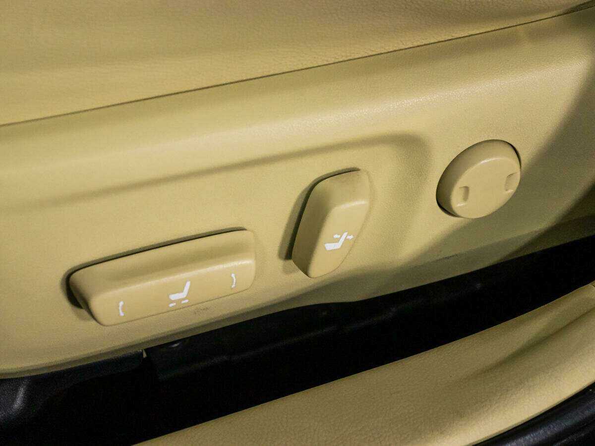 Toyota Camry 2017 года с пробегом. Фото: #15