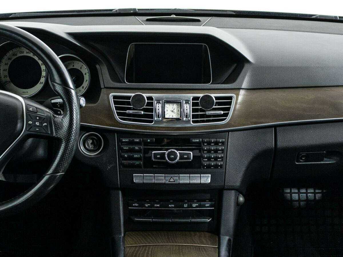 Mercedes-Benz E-Класс 2014 года с пробегом. Фото: #13