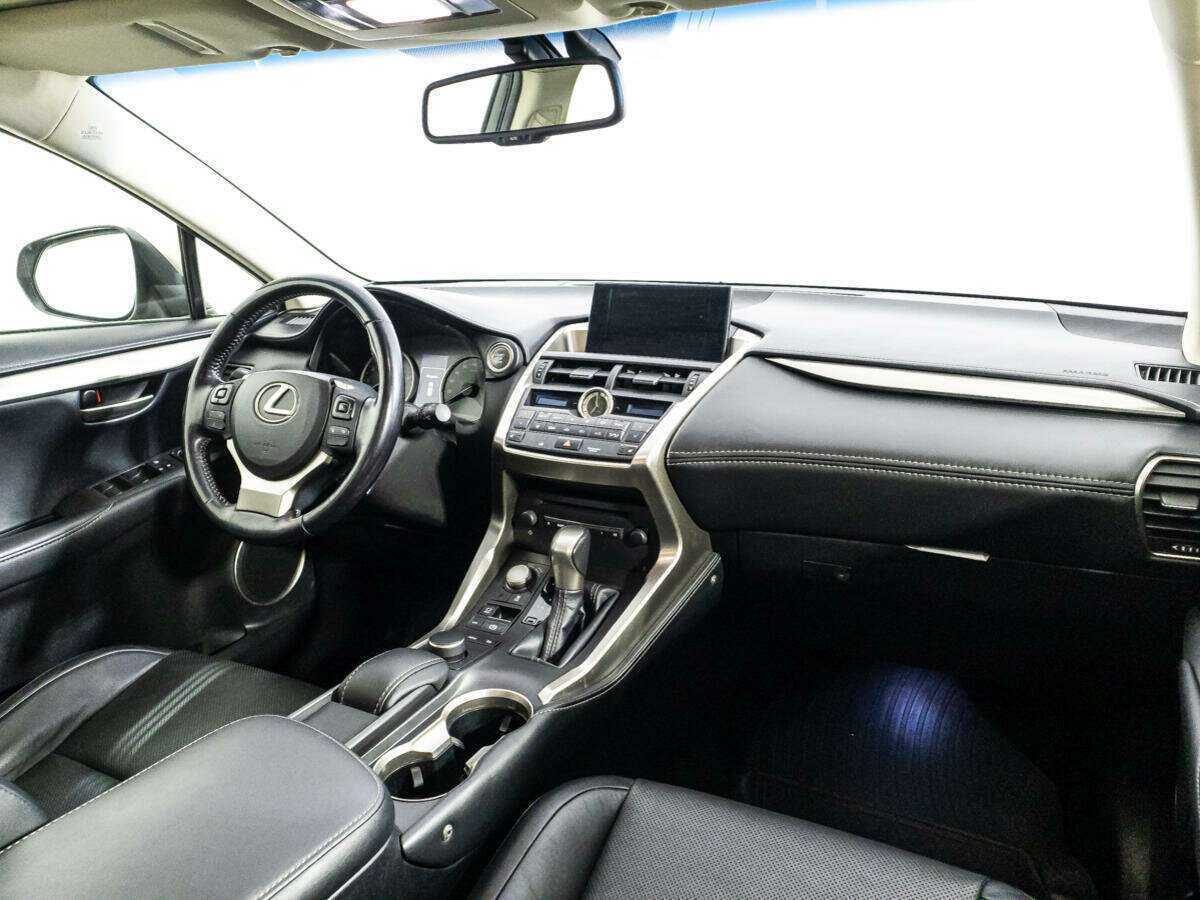 Lexus NX 2015 года с пробегом. Фото: #8