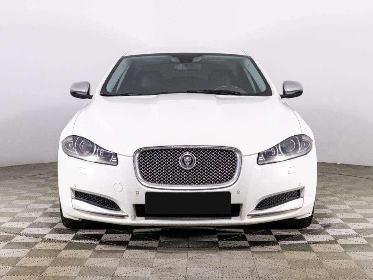 Jaguar XF 2013 года с пробегом. Фото: #1