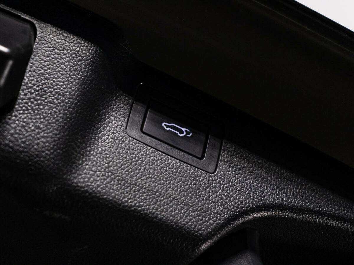 Hyundai Santa Fe 2018 года с пробегом. Фото: #15