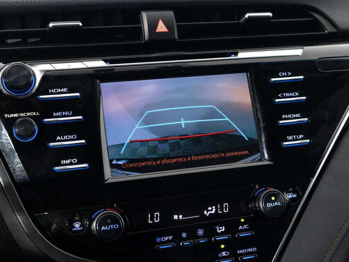 Toyota Camry 2019 года с пробегом. Фото: #14