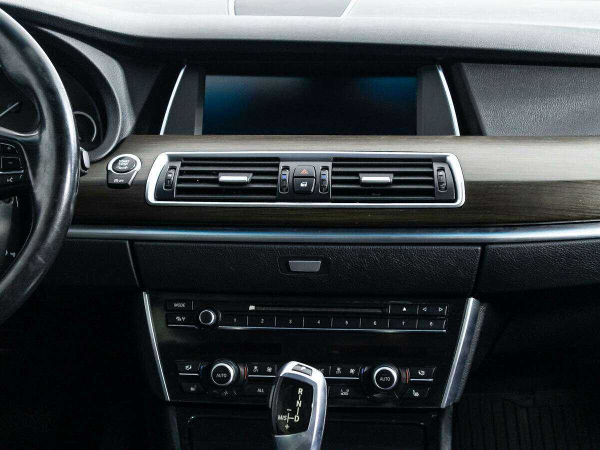 BMW 5 серии 2012 года с пробегом. Фото: #11