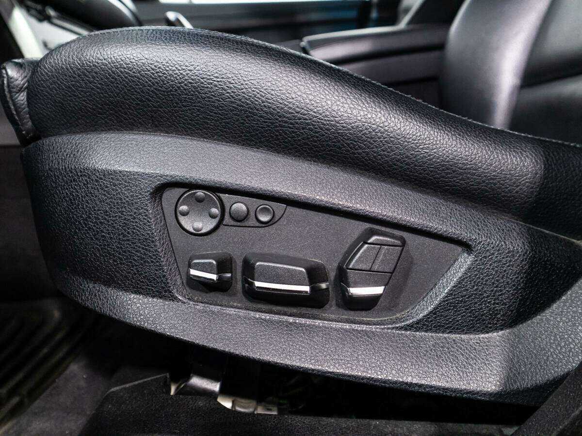 BMW 5 серии 2012 года с пробегом. Фото: #13