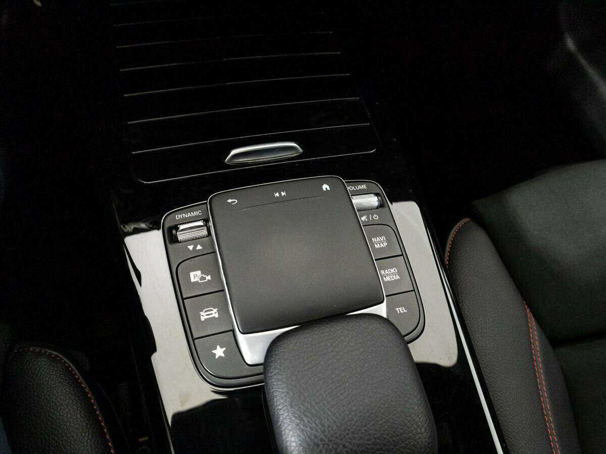 Mercedes-Benz A-Класс 2020 года с пробегом. Фото: #16