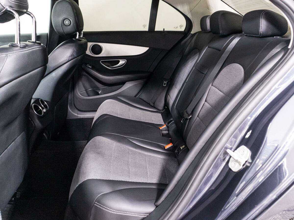 Mercedes-Benz C-Класс 2015 года с пробегом. Фото: #9