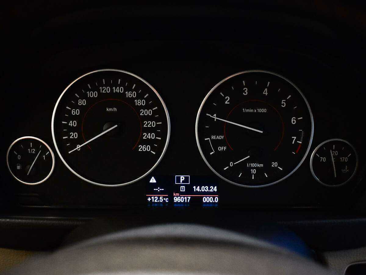 BMW 3 серии 2016 года с пробегом. Фото: #6