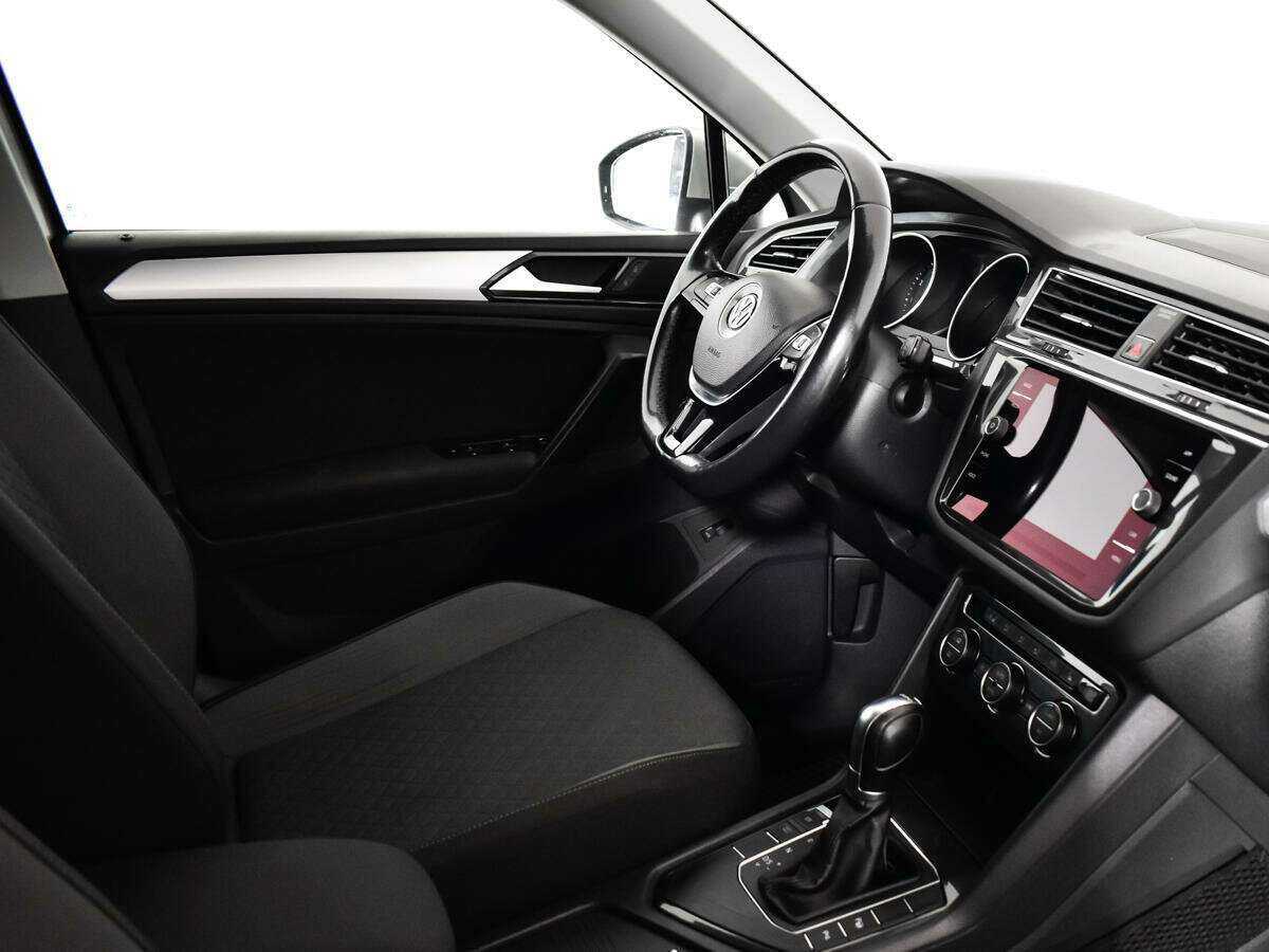Volkswagen Tiguan 2017 года с пробегом. Фото: #8