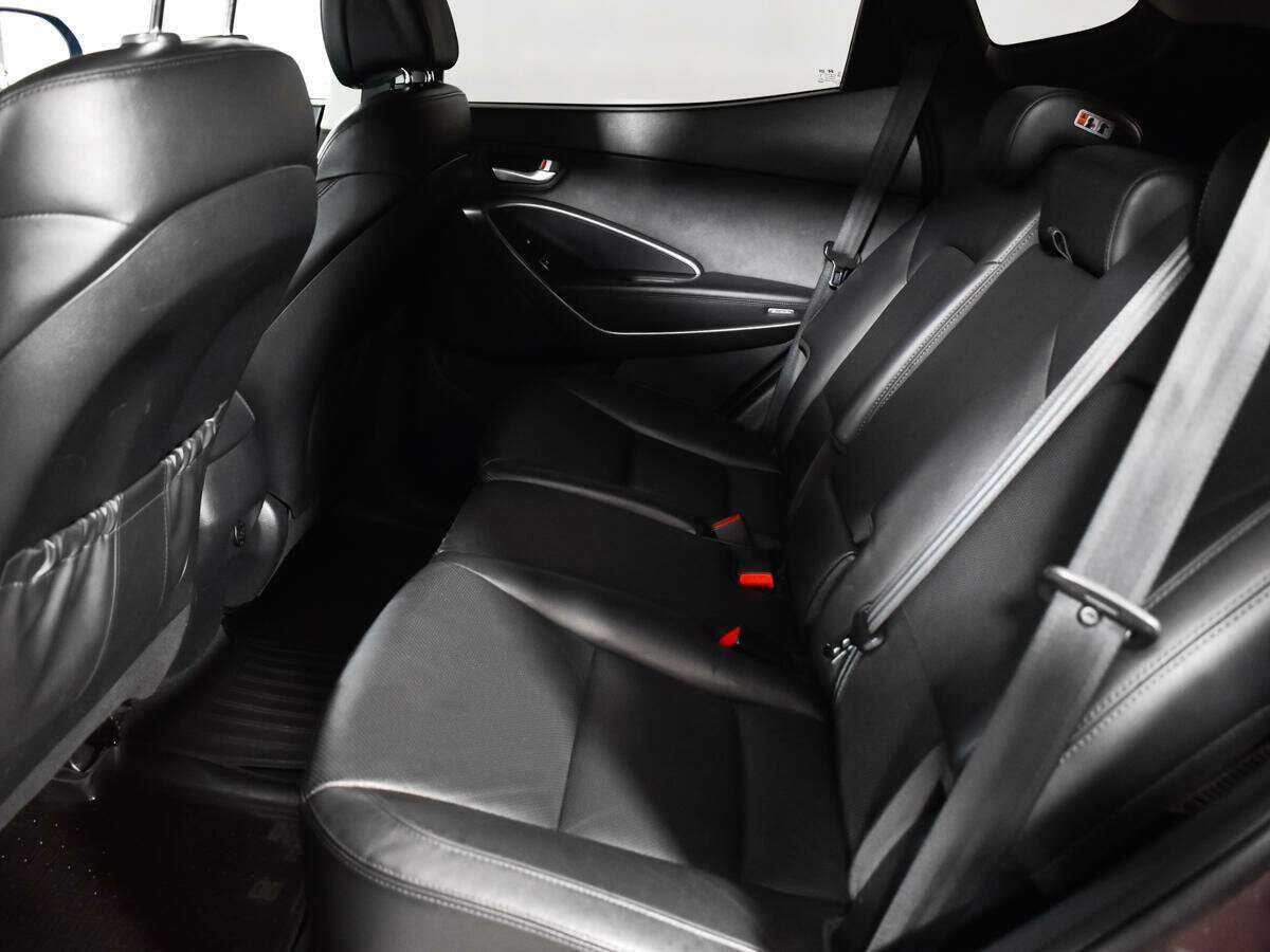 Hyundai Santa Fe 2015 года с пробегом. Фото: #8