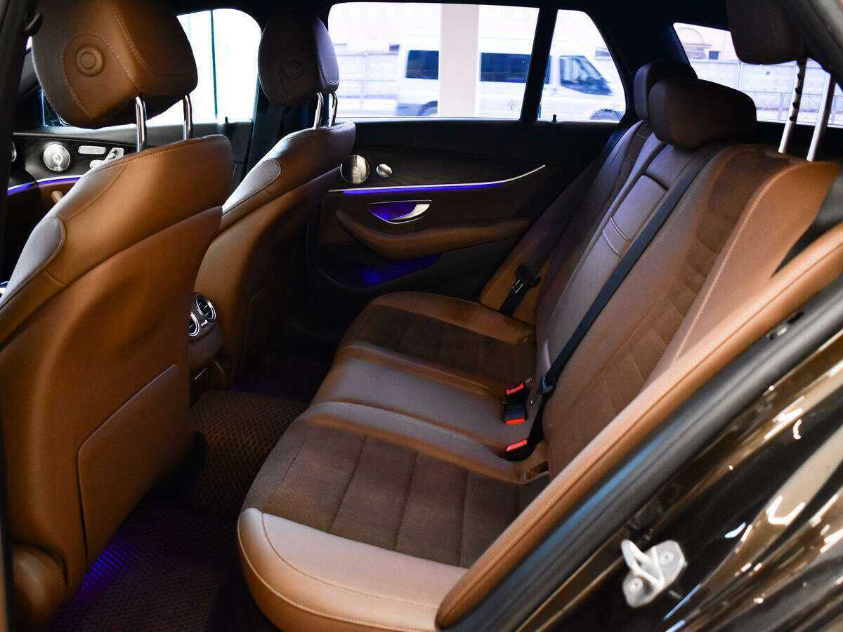 Mercedes-Benz E-Класс 2017 года с пробегом. Фото: #6