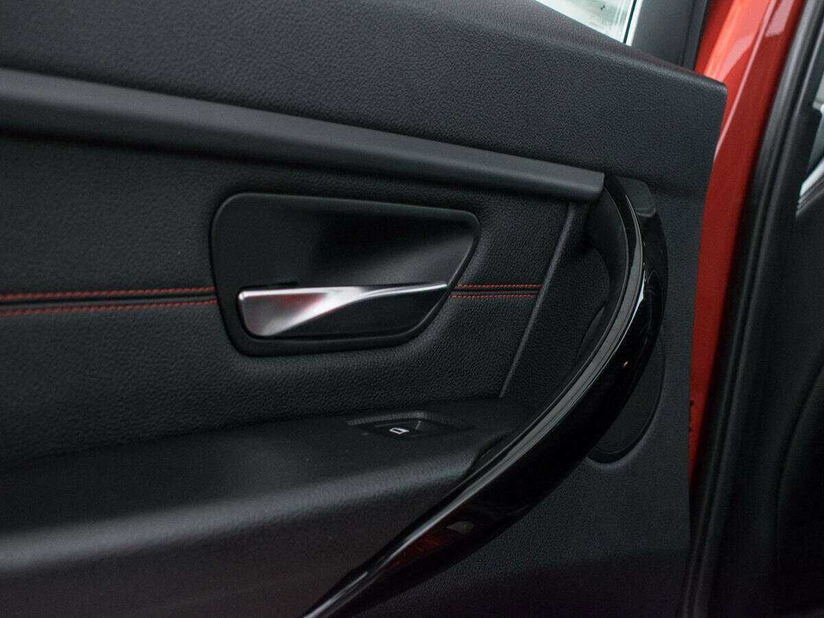 BMW 3 серии 2012 года с пробегом. Фото: #14