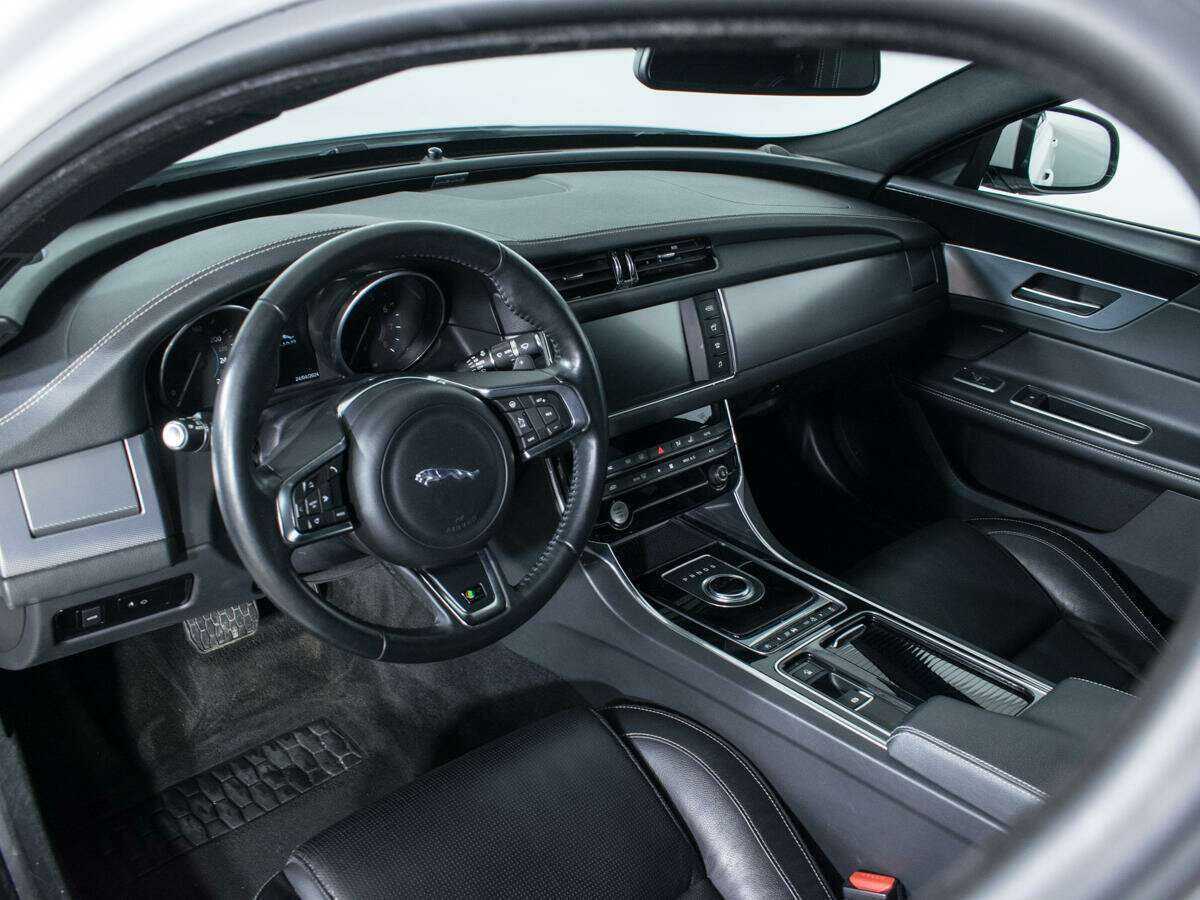 Jaguar XF 2016 года с пробегом. Фото: #12