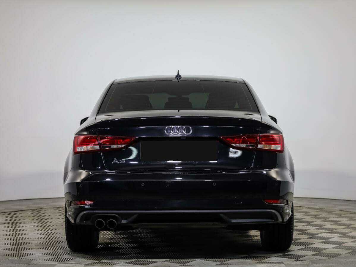 Audi A3 2019 года с пробегом. Фото: #4