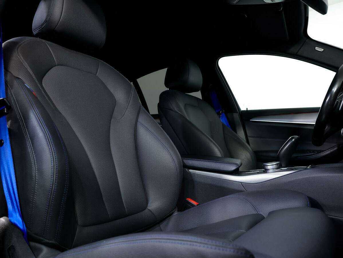 BMW 5 серии 2018 года с пробегом. Фото: #9
