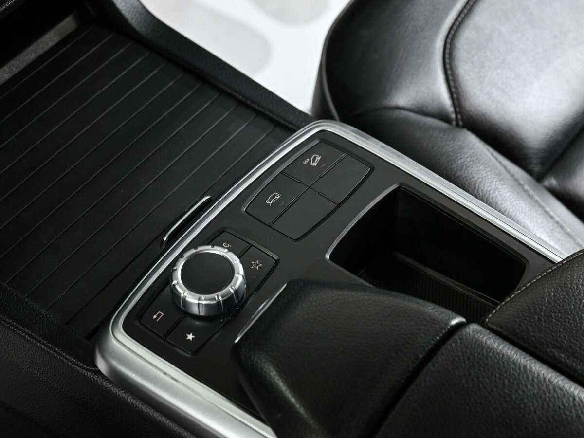 Mercedes-Benz M-Класс 2012 года с пробегом. Фото: #10