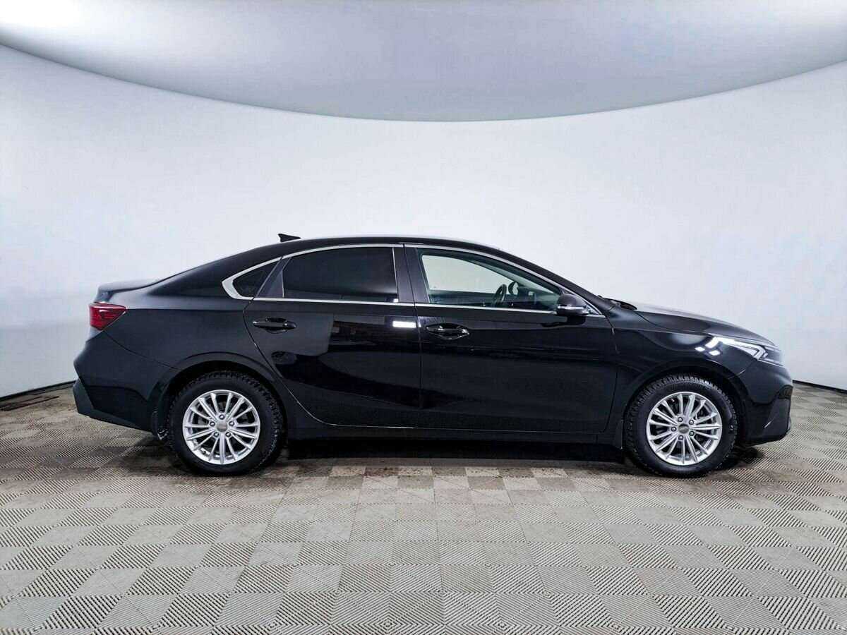 Kia Cerato 2021 года с пробегом. Фото: #3