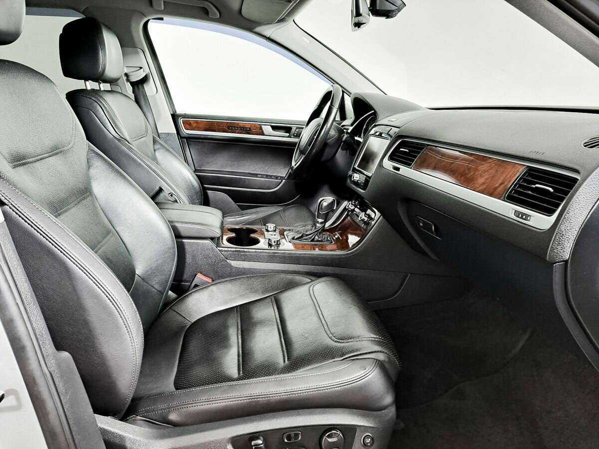 Volkswagen Touareg 2012 года с пробегом. Фото: #8