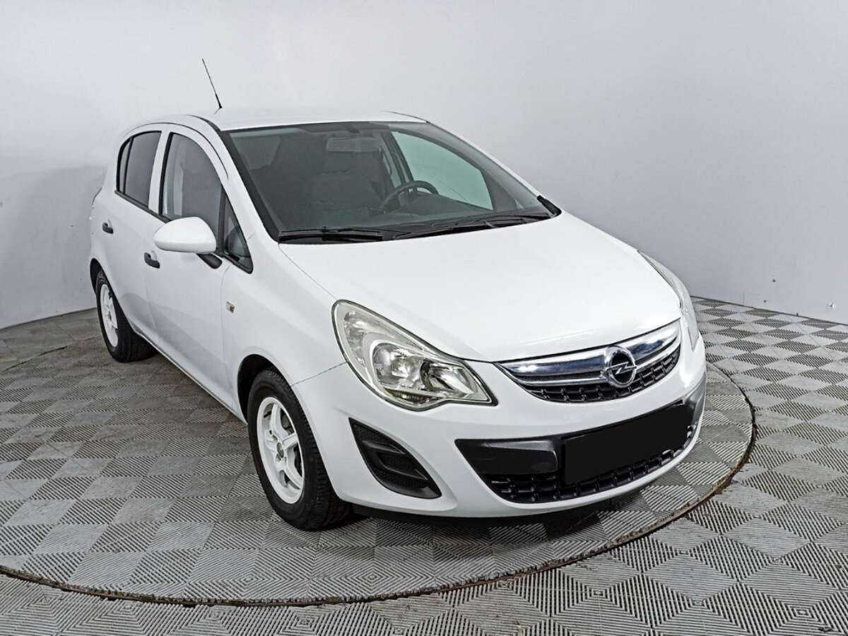 Opel Corsa 2013 года с пробегом. Фото: #2