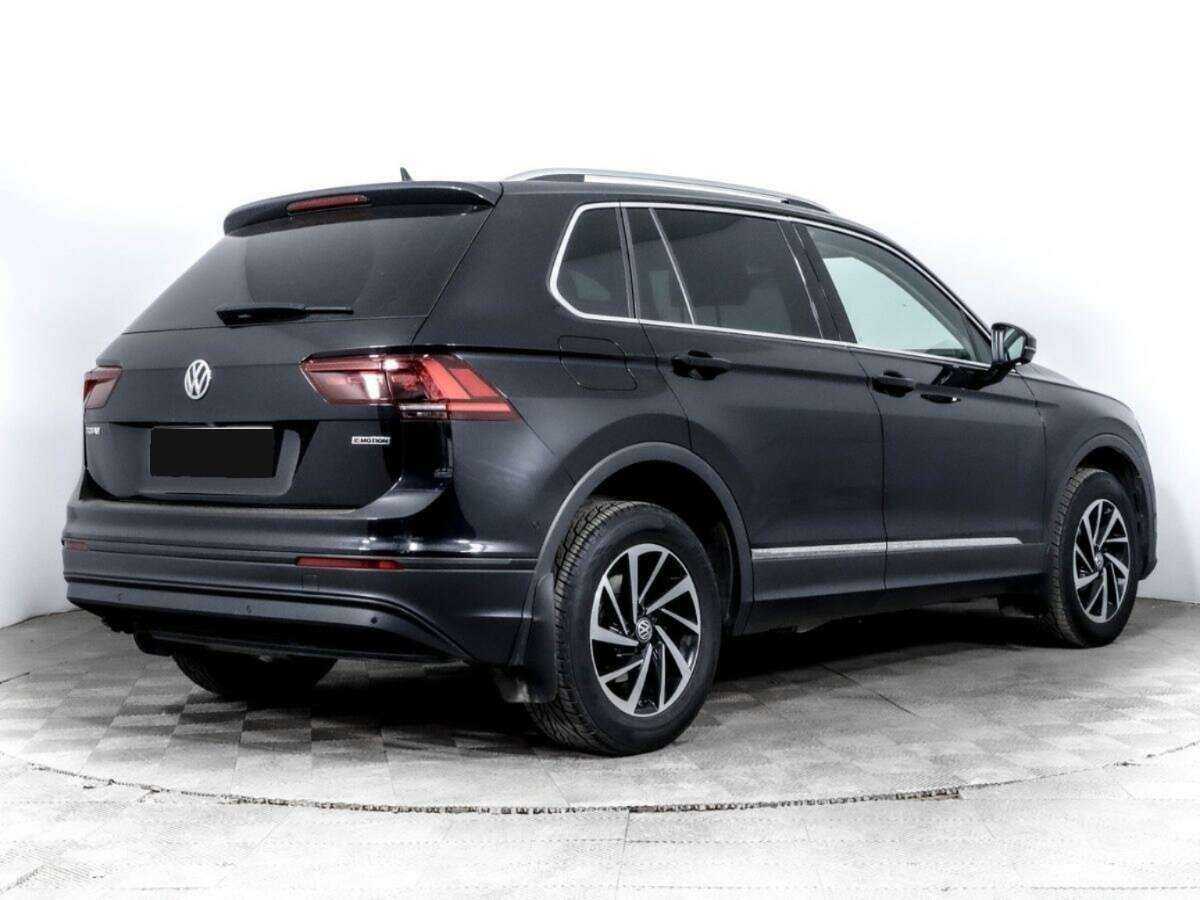 Volkswagen Tiguan 2018 года с пробегом. Фото: #3