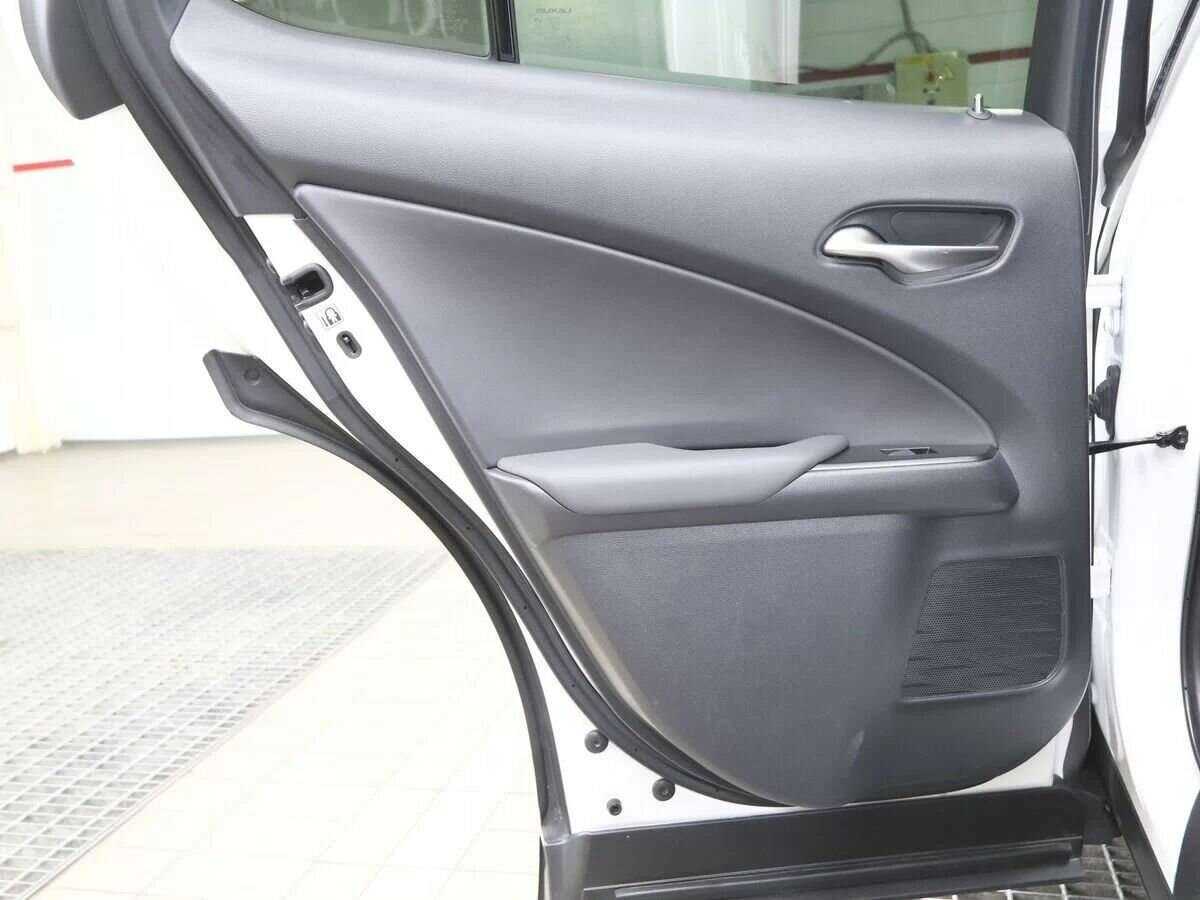 Lexus UX 2019 года с пробегом. Фото: #9