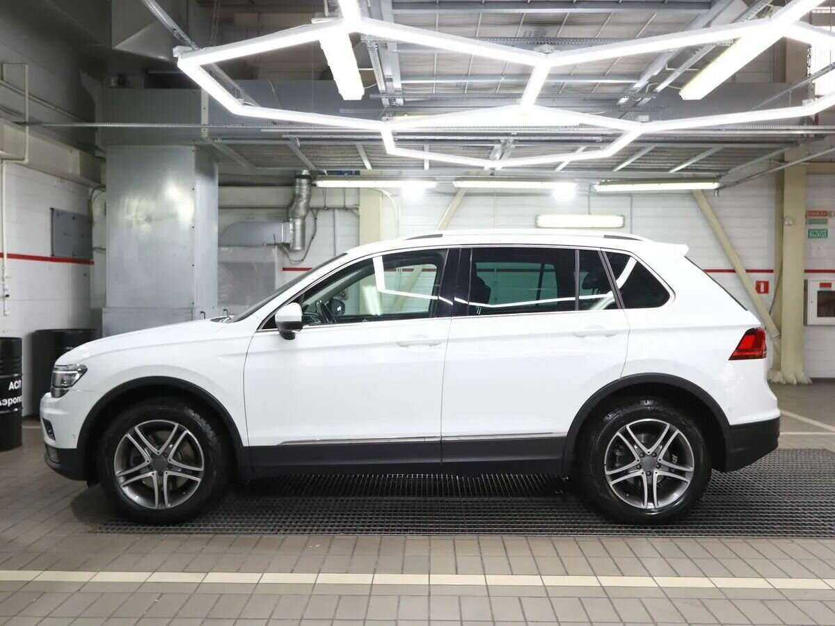 Volkswagen Tiguan 2018 года с пробегом. Фото: #5