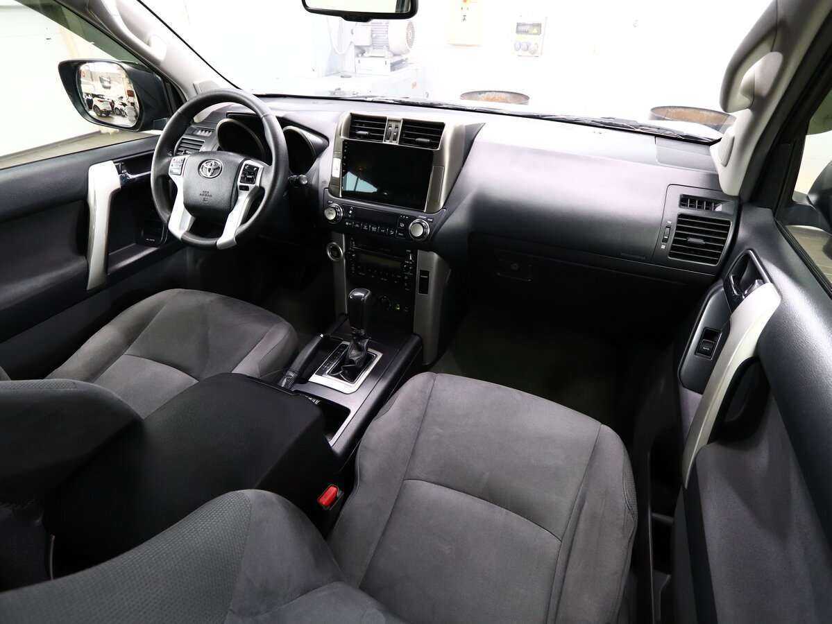 Toyota Land Cruiser Prado 2013 года с пробегом. Фото: #7