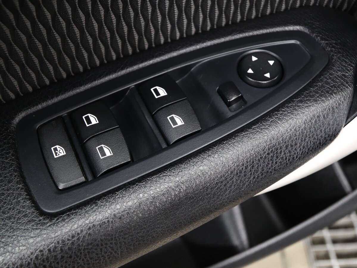 BMW 1 серии 2016 года с пробегом. Фото: #8