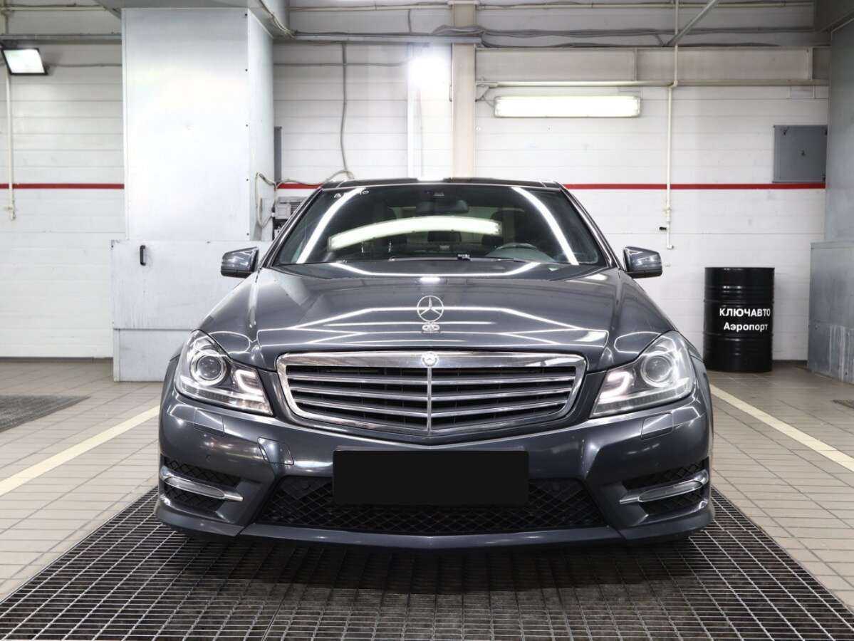 Mercedes-Benz C-Класс 2012 года с пробегом. Фото: #2