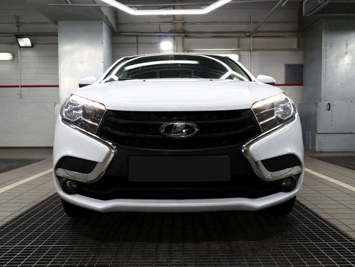 Б/У Лада (ВАЗ) ИКСРЭЙ 2018 года. Фото: #1