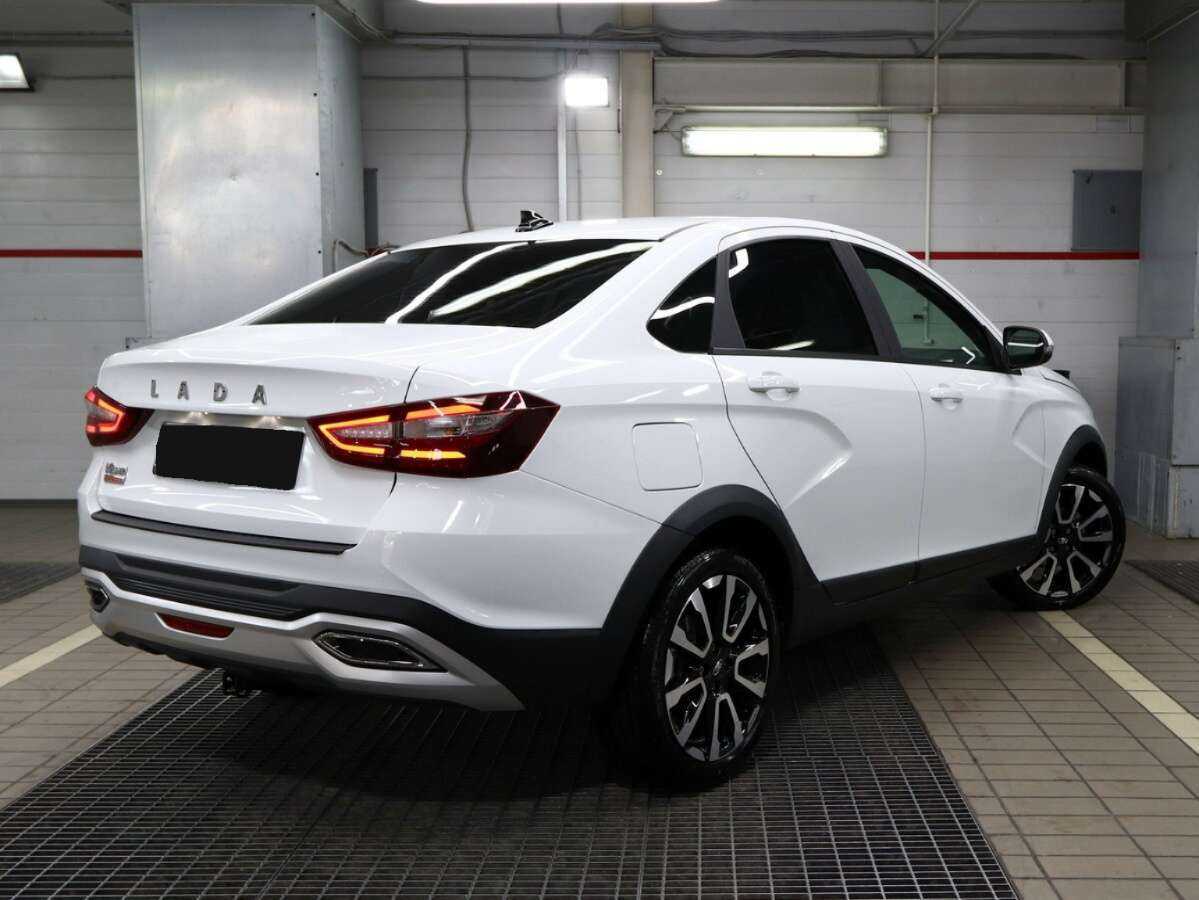 Lada (ВАЗ) Vesta 2023 года с пробегом. Фото: #3