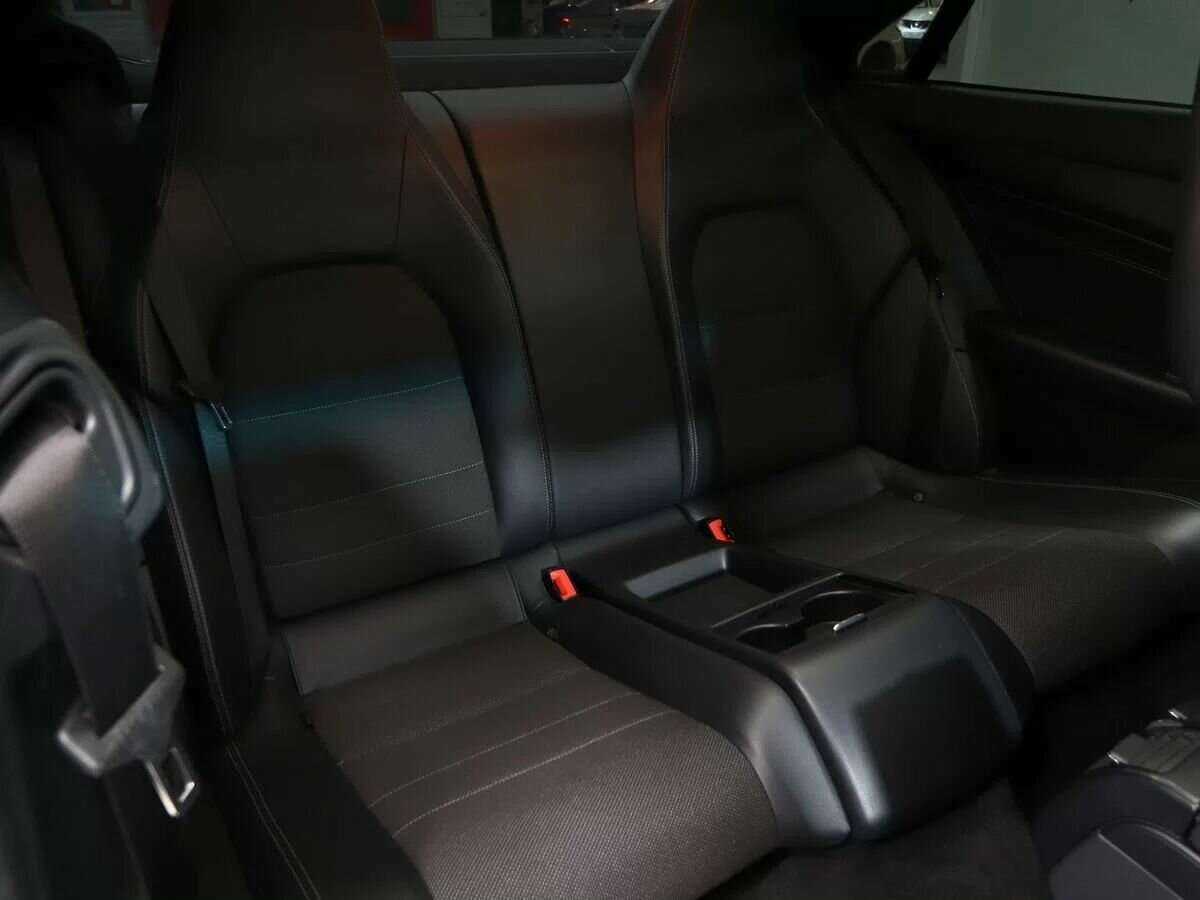 Mercedes-Benz E-Класс 2013 года с пробегом. Фото: #13