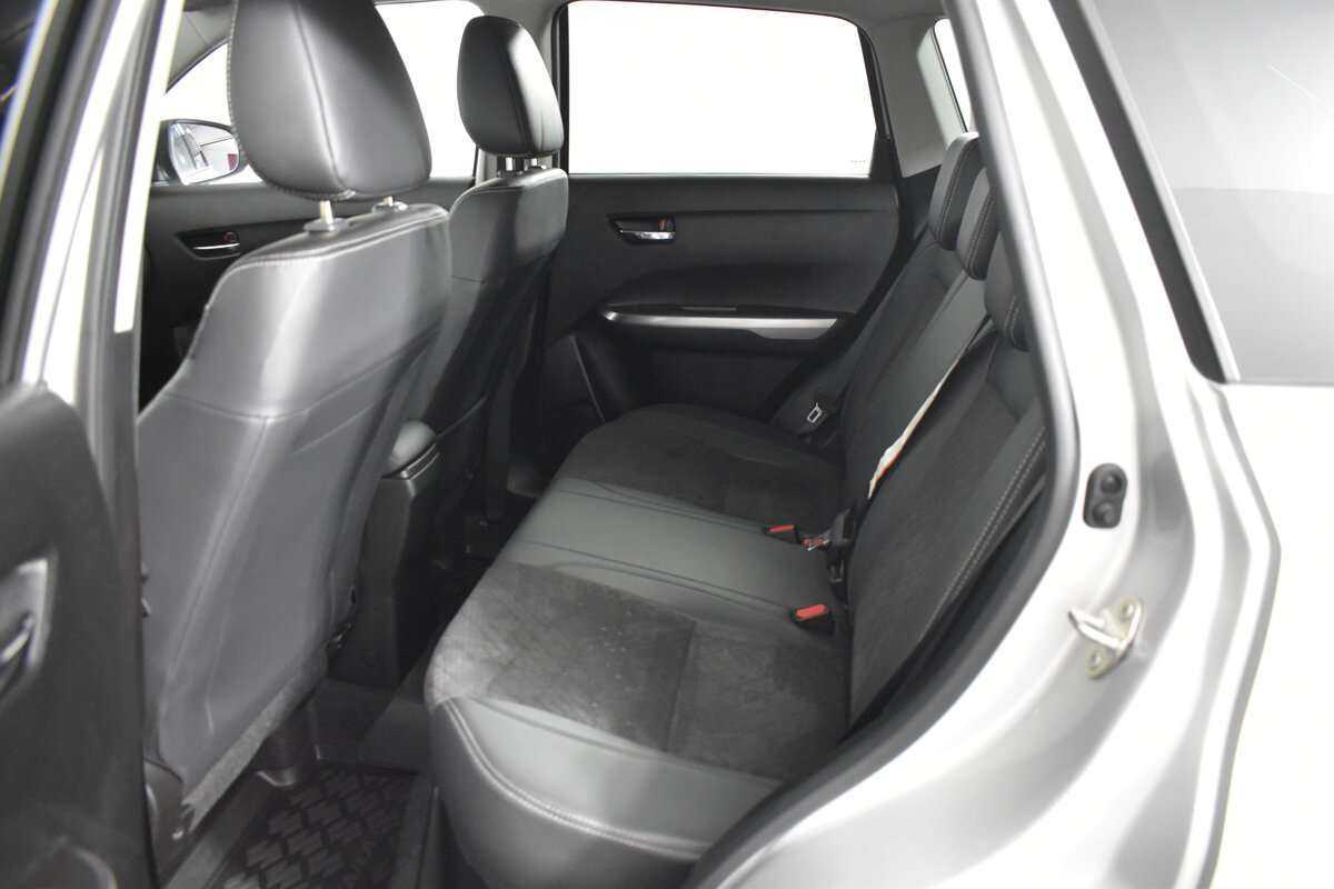 Suzuki Vitara 2019 года с пробегом. Фото: #9