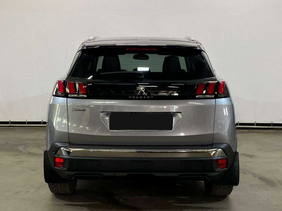 Peugeot 3008 2018 года с пробегом. Фото: #5