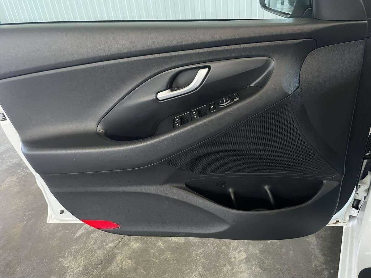 Hyundai i30 2022 года с пробегом. Фото: #18