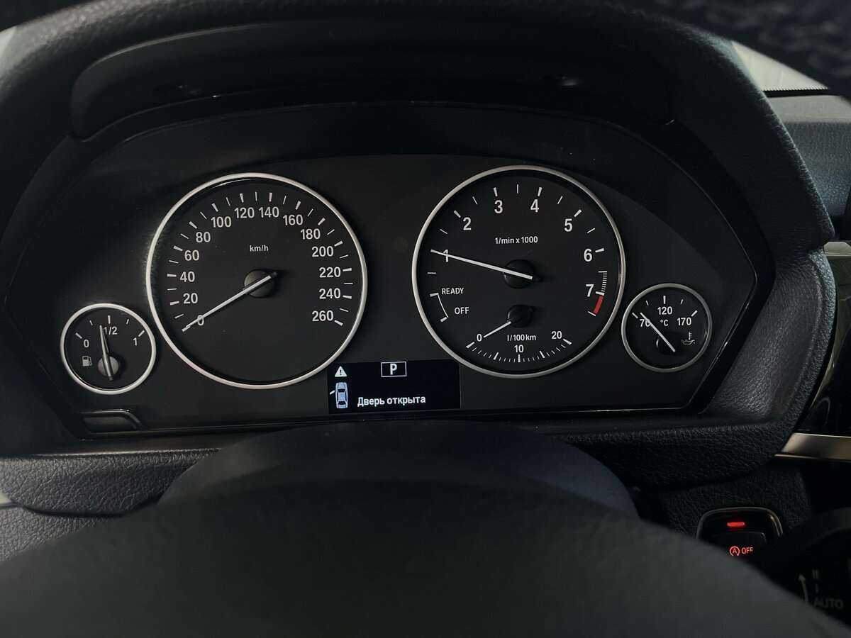 BMW 3 серии 2018 года с пробегом. Фото: #12