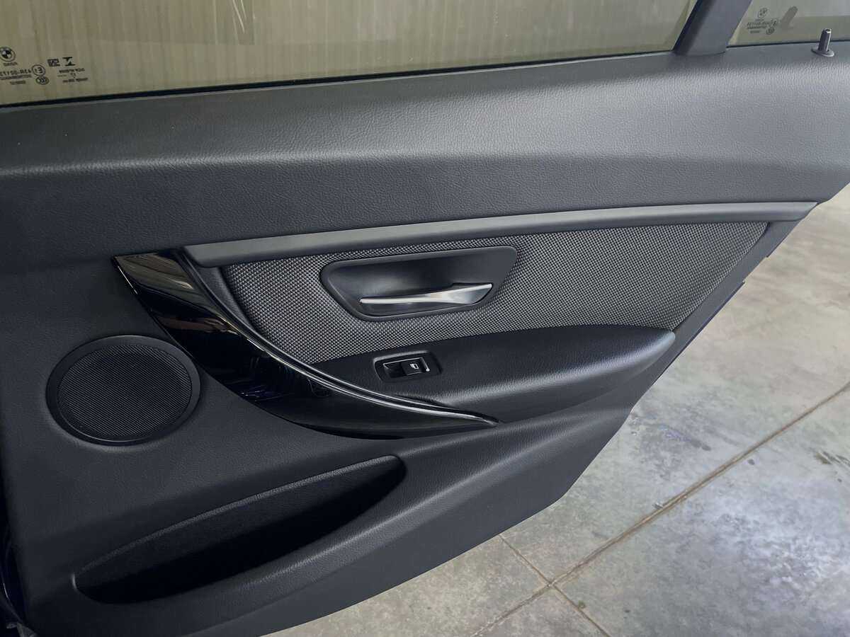 BMW 3 серии 2018 года с пробегом. Фото: #23