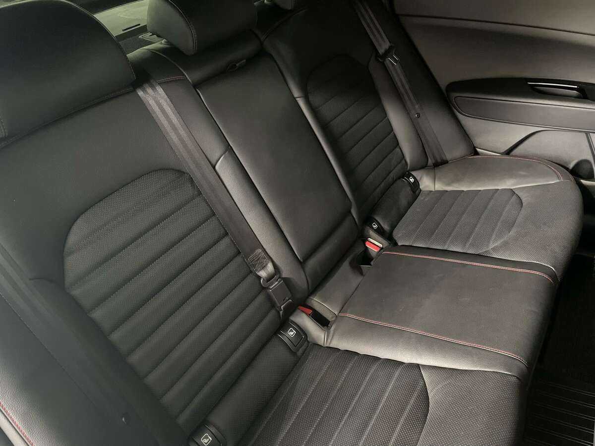 Kia Optima 2017 года с пробегом. Фото: #17